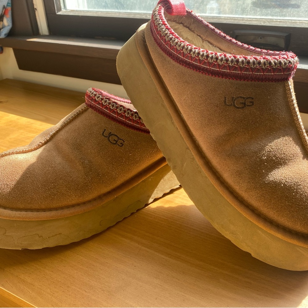 UGG Tan Slip-On Shoes with Red Stitching